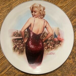 The Bradford Exchange Marilyn Monroe plate